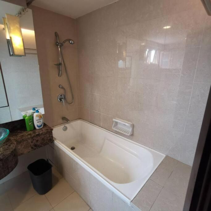 Sunway Lagoon Family Suites At Sunway Pyramid & Sunway Lagoon Kampong Penaga  Екстер'єр фото